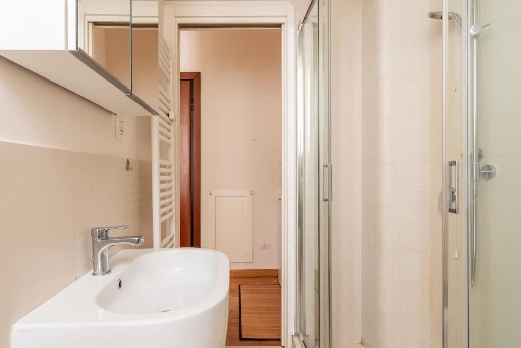 Studio Apartment Brera Μιλάνο Εξωτερικό φωτογραφία